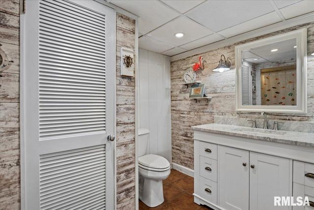 39 CRESTVIEW Drive, Chatham, IL 62629