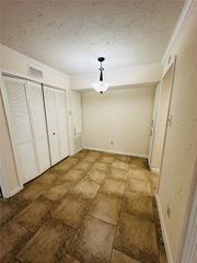 7200 Clarewood Drive 7, Houston, TX 77036