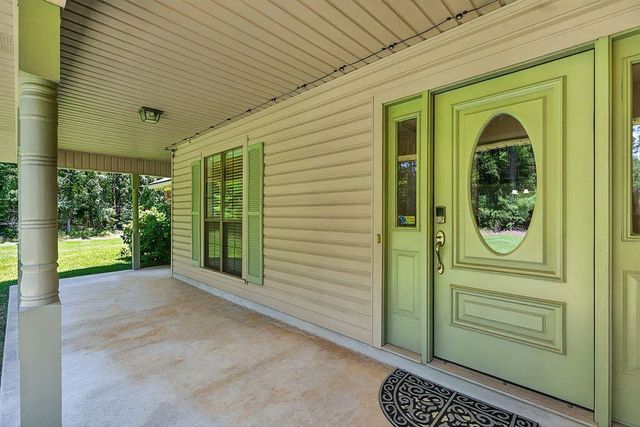 808 Mercer Rd, Marshall, TX 75672