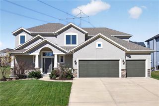 25003 W 86th Terrace, Lenexa, KS 66227