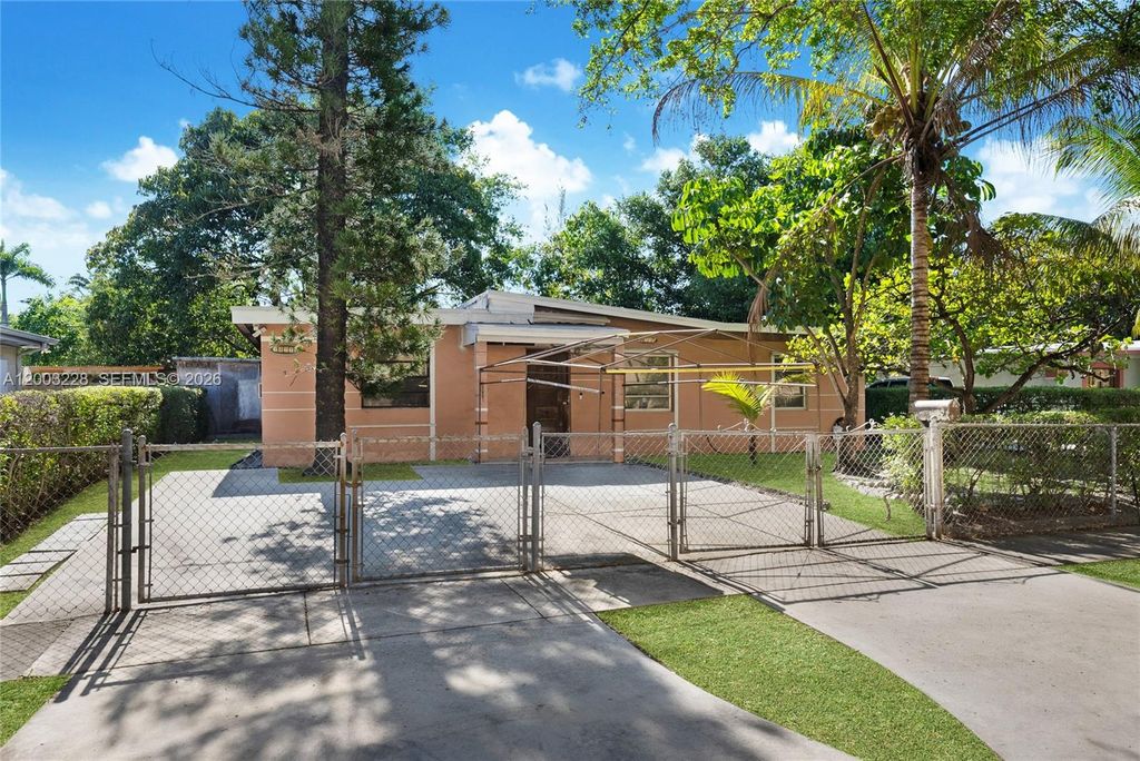 14115 NW 6th Ave, North Miami, FL 33168