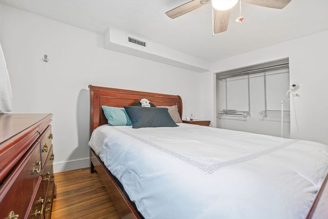 502 Oak 9, Brockton, MA 02301