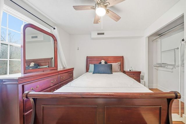 502 Oak 9, Brockton, MA 02301