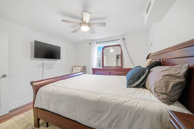 502 Oak 9, Brockton, MA 02301