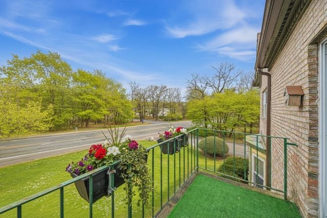 502 Oak 9, Brockton, MA 02301