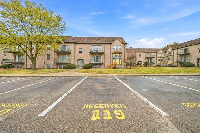 502 Oak 9, Brockton, MA 02301