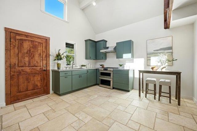 11265 Canyon Drive, San Jose, CA 95127