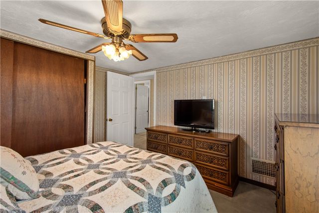 419 GLENN AVE, Scott Twp, PA 15106