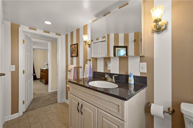 419 GLENN AVE, Scott Twp, PA 15106