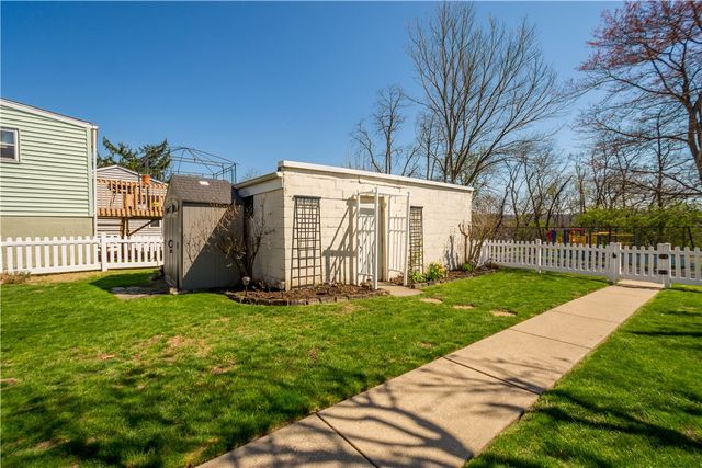419 GLENN AVE, Scott Twp, PA 15106