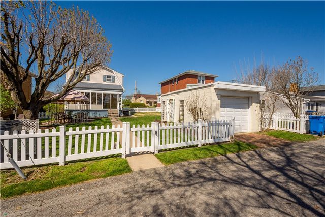 419 GLENN AVE, Scott Twp, PA 15106