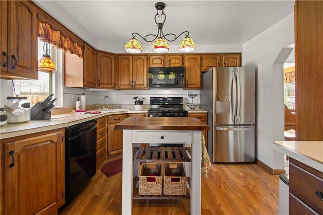 419 GLENN AVE, Scott Twp, PA 15106