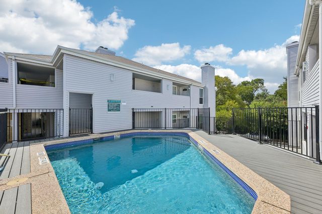 2520 Quarry RD 202, Austin, TX 78703