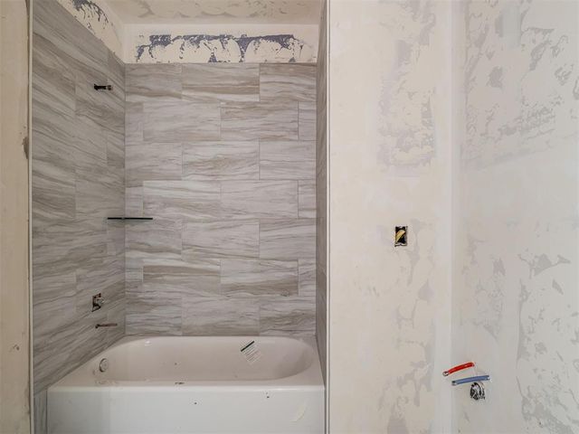 2209 Preserve Edge Drive, Edmond, OK 73034