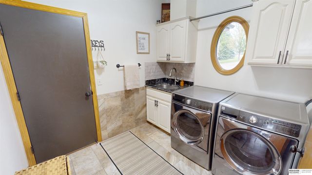 17227 Cattle Gate Lane, Kennard, NE 68034