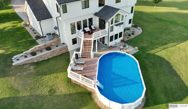 17227 Cattle Gate Lane, Kennard, NE 68034