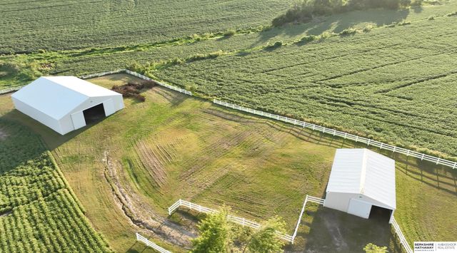 17227 Cattle Gate Lane, Kennard, NE 68034