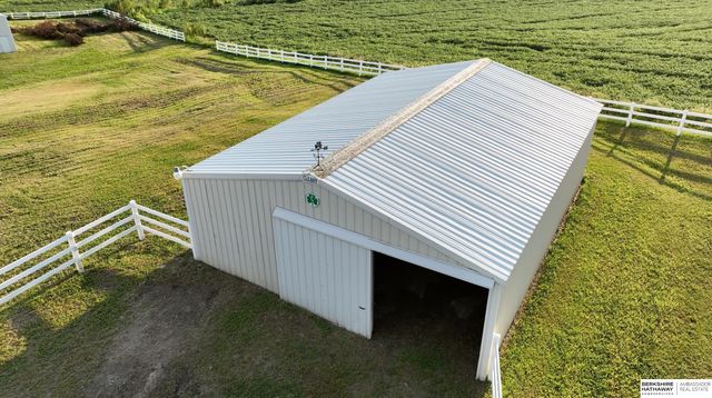 17227 Cattle Gate Lane, Kennard, NE 68034