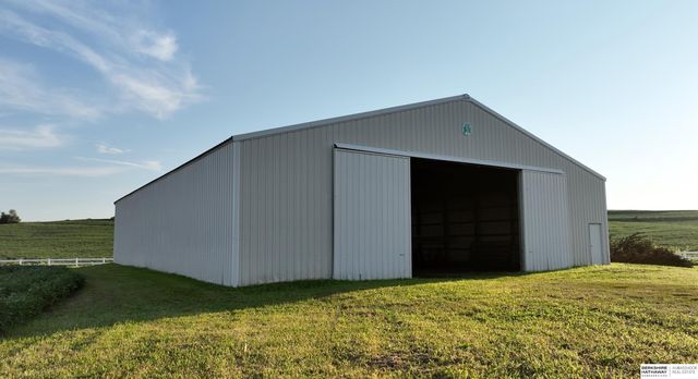 17227 Cattle Gate Lane, Kennard, NE 68034