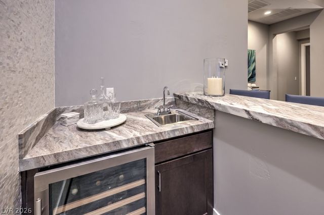 10494 Calico Terrace Avenue, Las Vegas, NV 89135