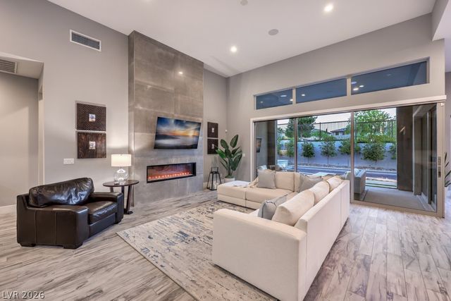 10494 Calico Terrace Avenue, Las Vegas, NV 89135