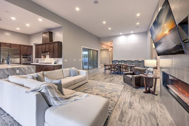 10494 Calico Terrace Avenue, Las Vegas, NV 89135
