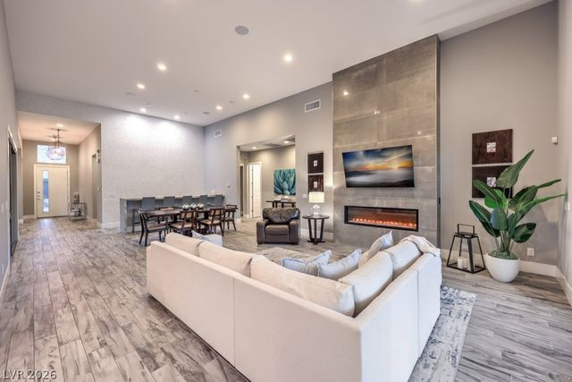 10494 Calico Terrace Avenue, Las Vegas, NV 89135
