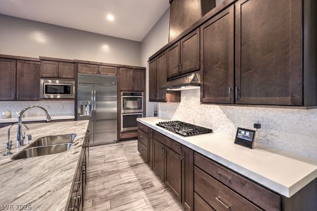 10494 Calico Terrace Avenue, Las Vegas, NV 89135