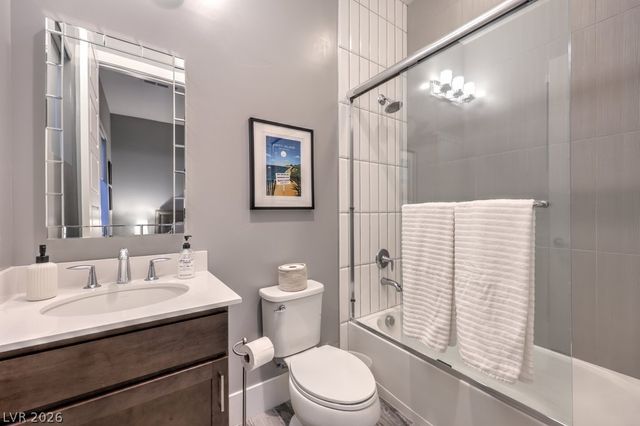 10494 Calico Terrace Avenue, Las Vegas, NV 89135
