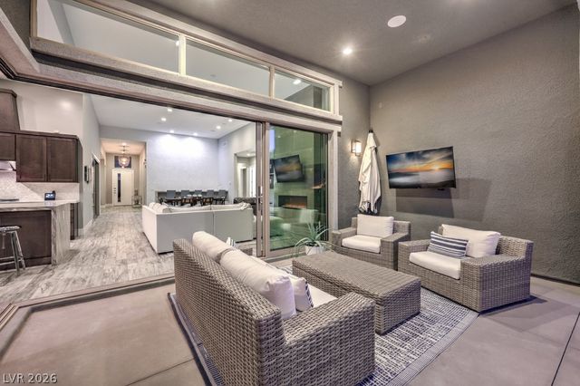 10494 Calico Terrace Avenue, Las Vegas, NV 89135