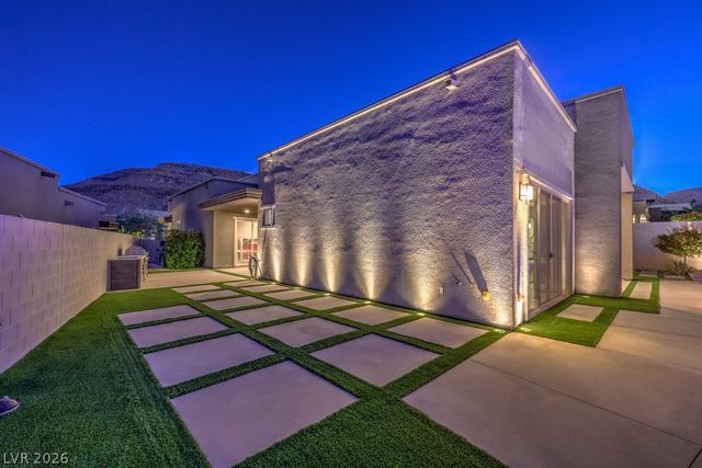10494 Calico Terrace Avenue, Las Vegas, NV 89135