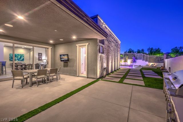 10494 Calico Terrace Avenue, Las Vegas, NV 89135