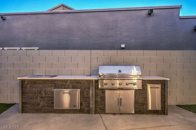 10494 Calico Terrace Avenue, Las Vegas, NV 89135