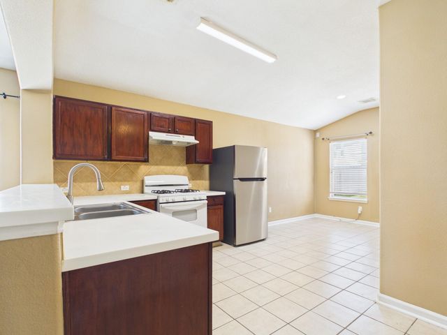 9615 Adobe Rose Drive, Humble, TX 77396