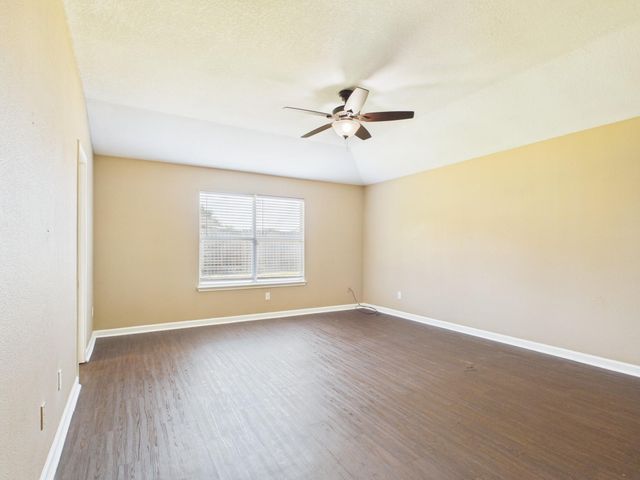 9615 Adobe Rose Drive, Humble, TX 77396