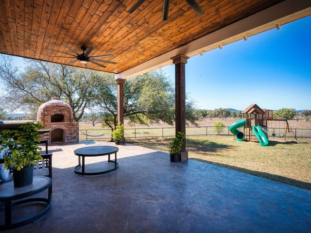 676 Highgate, Bandera, TX 78003