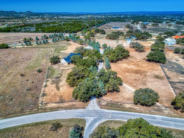 676 Highgate, Bandera, TX 78003