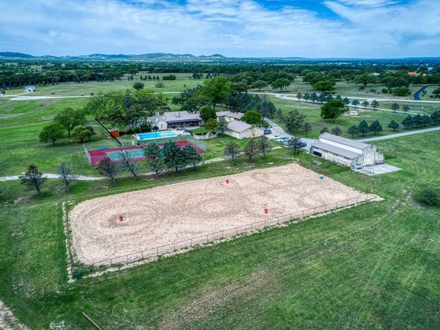 676 Highgate, Bandera, TX 78003