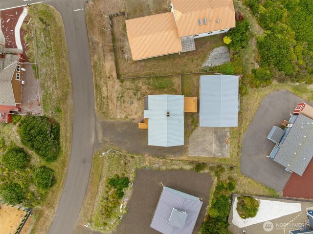 496 Winlock Street, Ocean Shores, WA 98569