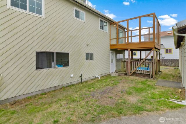 496 Winlock Street, Ocean Shores, WA 98569