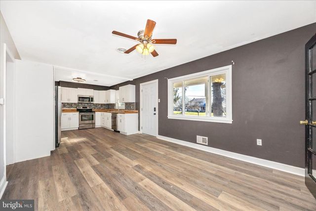 4814 RIDGE RD, Mount Airy, MD 21771