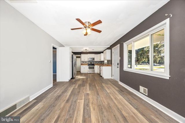 4814 RIDGE RD, Mount Airy, MD 21771