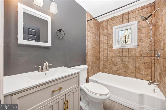 4814 RIDGE RD, Mount Airy, MD 21771