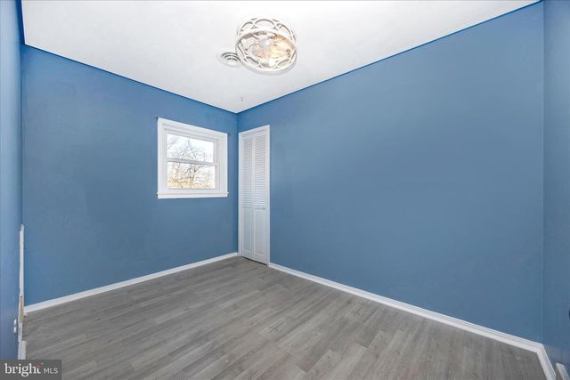 4814 RIDGE RD, Mount Airy, MD 21771