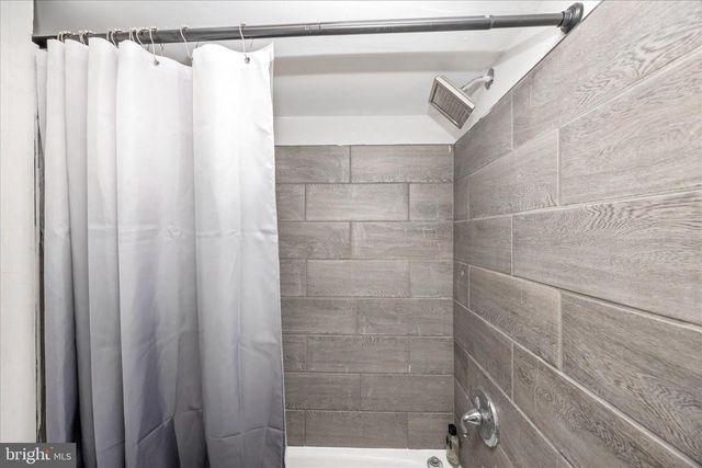 4814 RIDGE RD, Mount Airy, MD 21771