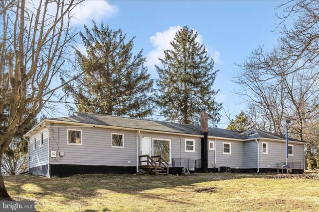 4814 RIDGE RD, Mount Airy, MD 21771