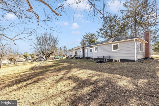 4814 RIDGE RD, Mount Airy, MD 21771