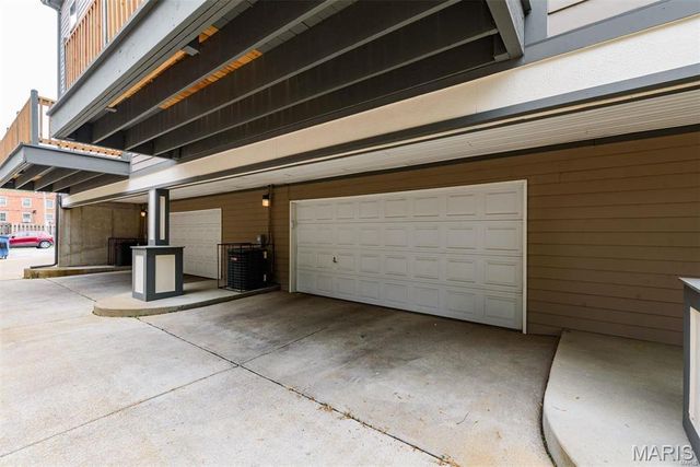 3614 Flad Avenue, St Louis, MO 63110