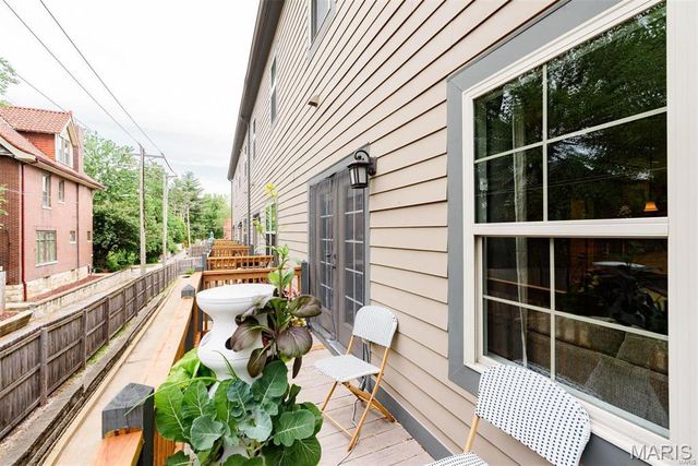 3614 Flad Avenue, St Louis, MO 63110