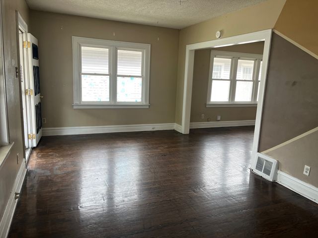 241 Warren Street, Calumet City, IL 60409